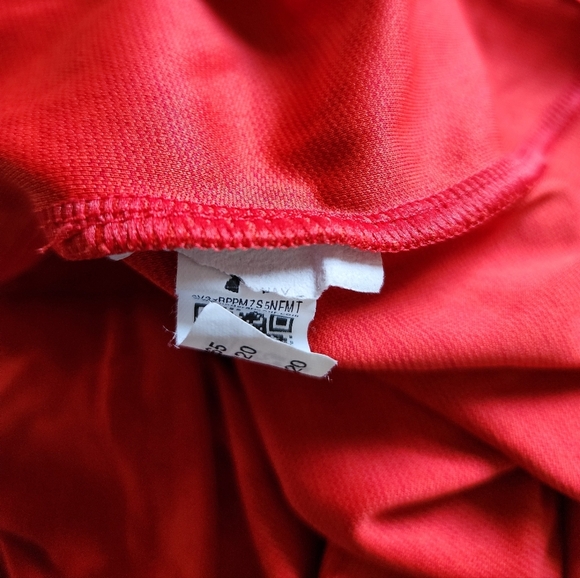 Under Armour Loose Fit Men's Red Medium Top - Picture 5 of 5